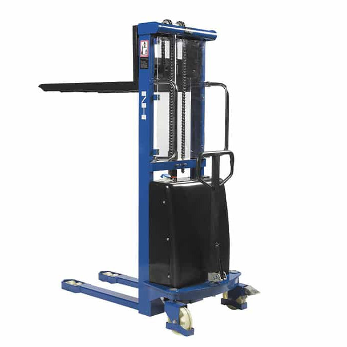 El-hydraulisk skubbestabler i SB E-C-serien med 1.000 kg kapacitet